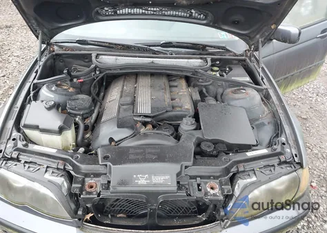 2002 BMW 325 Xi из США, поврежденный, VIN WBAEU33422PH85075